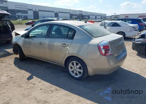 2009 Nissan Sentra 2.0S from USA, damaged, VIN 3N1AB61E79L674175
